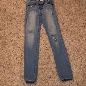 Abercrombie & Fitch light wash jeans